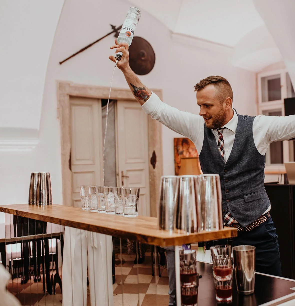 Barman na wesele cena – Vindebar